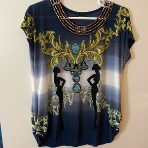 Paris, pink women’s top size 2XL short sleeve, blue/green gathered sides. NWT.